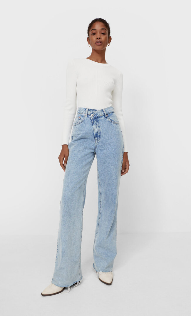 

Stradivarius Jeansy Straight Fit Z Asymetryczną Talią Jasnodenimowy 42