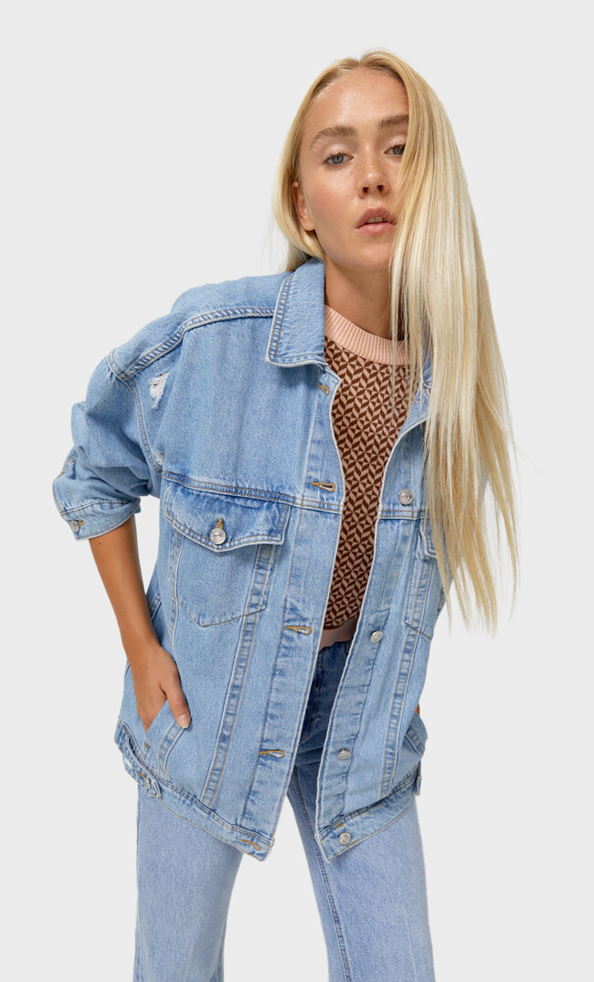 

Stradivarius Oversize-Jeansjacke Helles Denim L