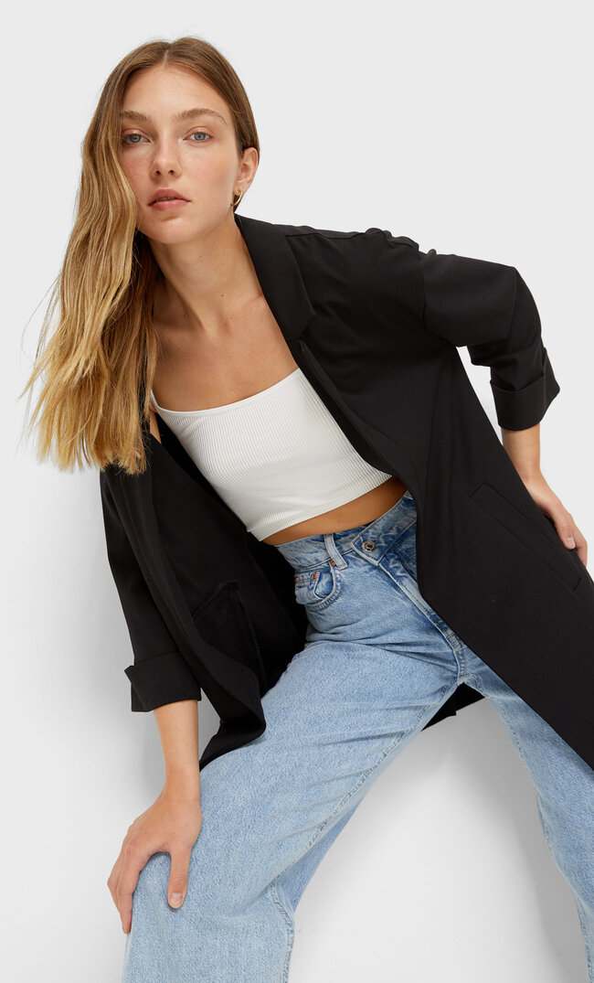 

Stradivarius Fließender Blazer Mit Fallender Schulternaht Schwarz M