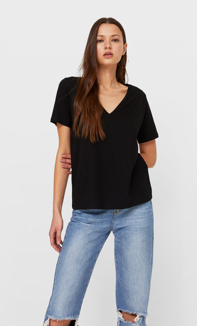 

Stradivarius Basic-Shirt Mit V-Ausschnitt Schwarz M