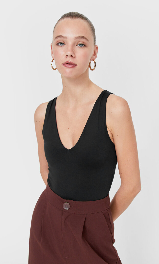 

Stradivarius Polyamid-Body Mit V-Ausschnitt Schwarz Xxl