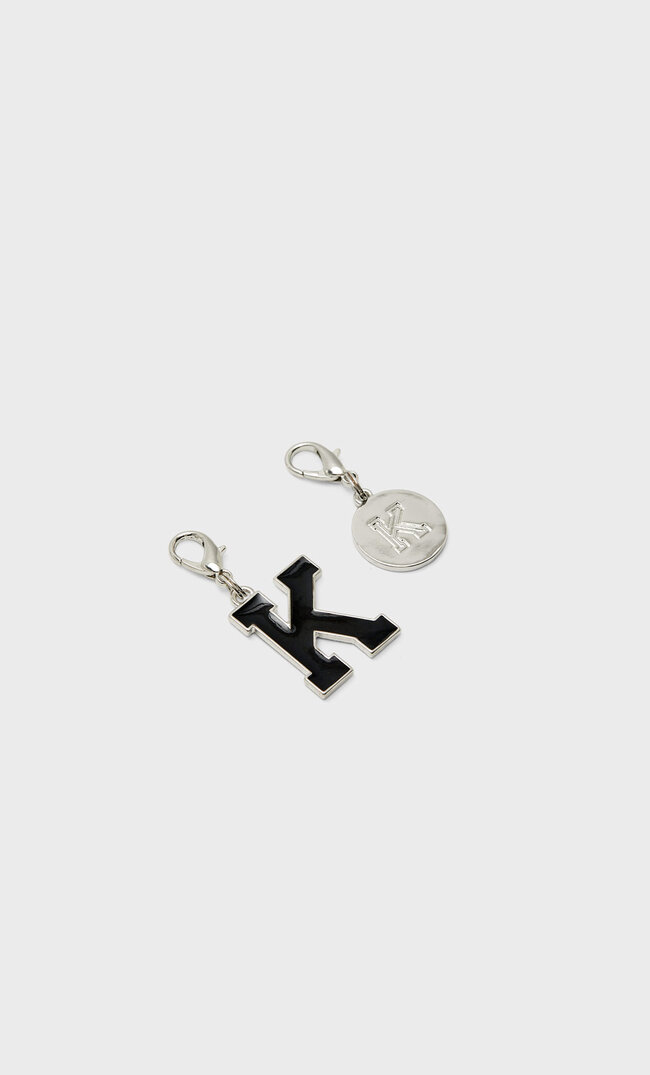 Stradivarius Charms Mit Initialen Für Haustiere Schwarz 103