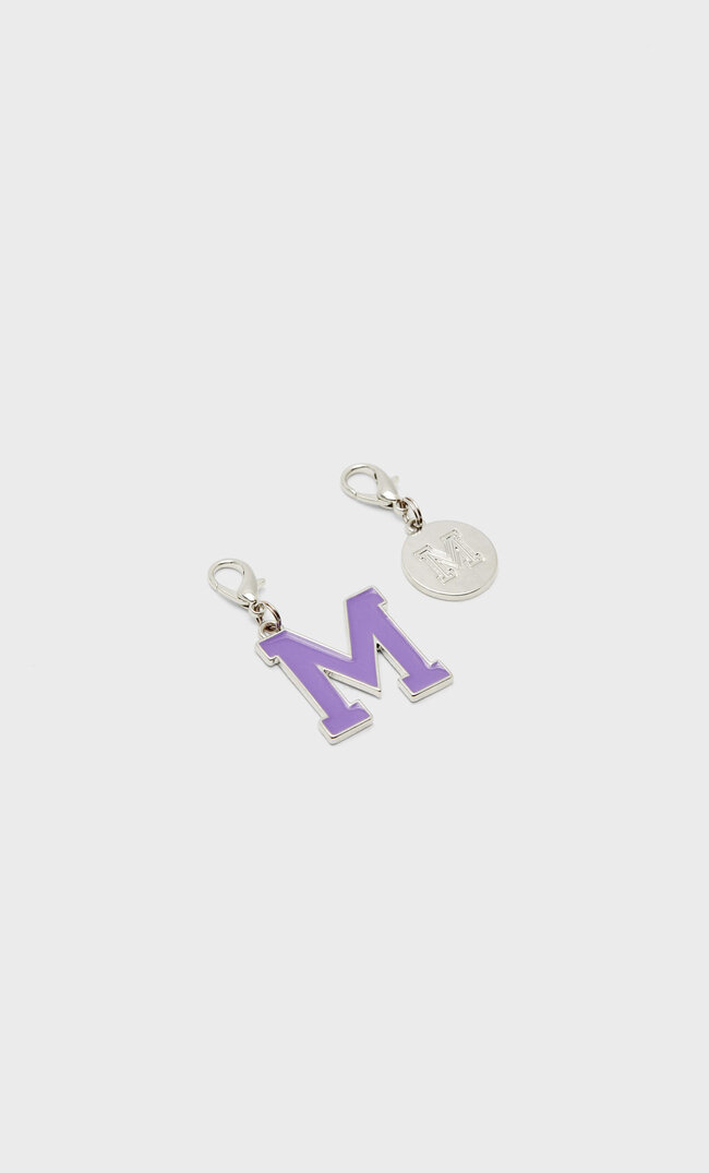 

Stradivarius Charms Mit Initialen Für Haustiere Purpurrot 103