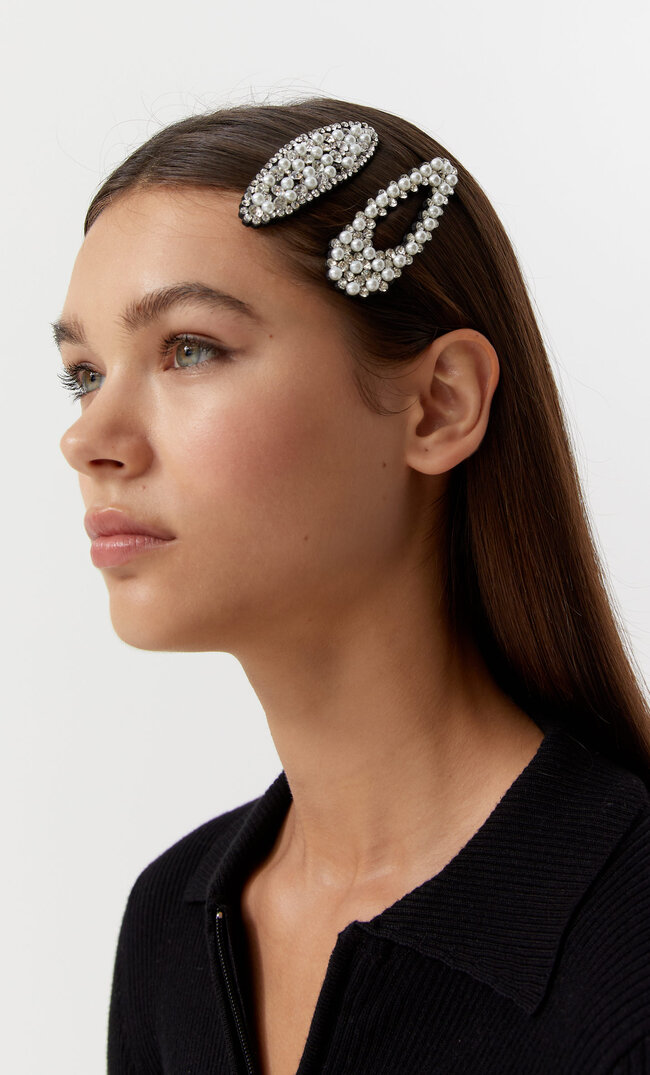 

Stradivarius 2er-Set Haarclips Mit Kunstperlen Und Strass Schwarz 103