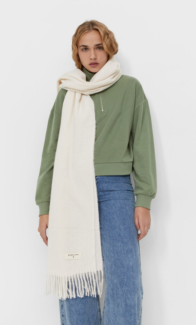 

Stradivarius Schal Aus Gebürstetem Garn Ecru 103