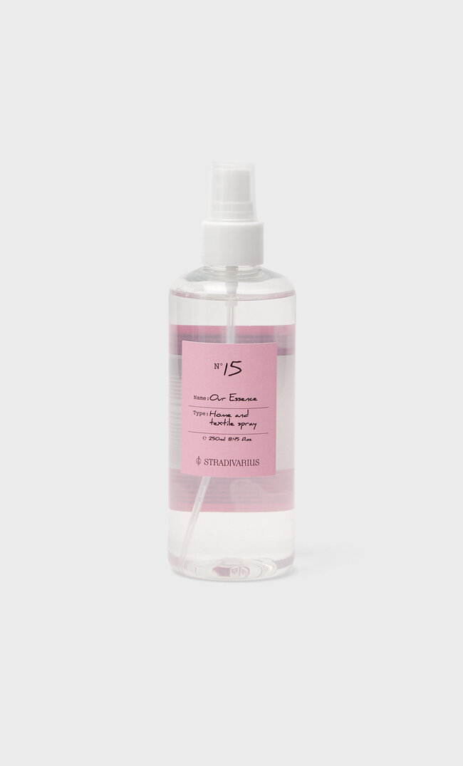 

Stradivarius Nr. 15 Our Essence Home Und Textile Spray Lila 99