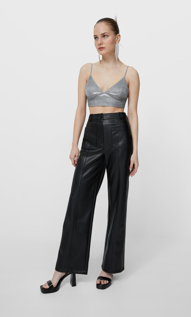 

Stradivarius Hose Aus Kunstleder Mit Taschen Schwarz 36