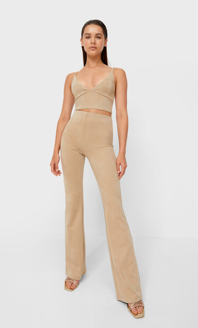 

Stradivarius Weiche Schlaghose Beige Xs
