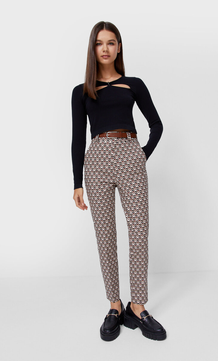 Smart patterned trousers with a belt