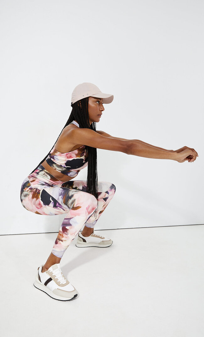 Stradivarius Modelujące Legginsy Sportowe Pudrowy Róż Xs