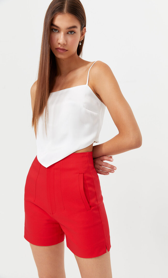 

Stradivarius Basic-Shorts Rot 42