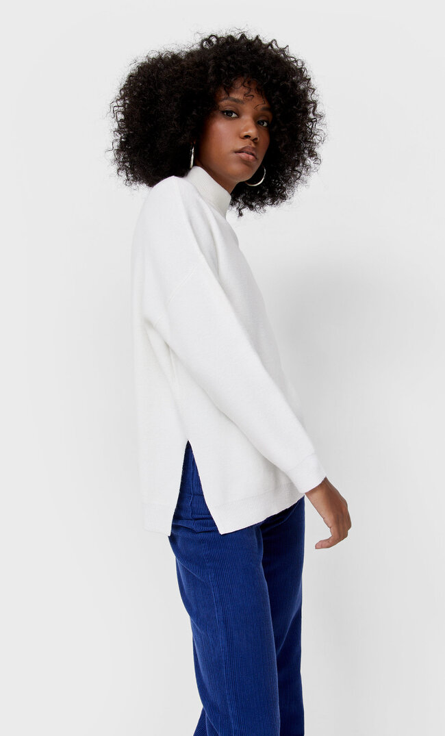 

Stradivarius Oversized-Pullover Mit Schlitz Ecru S