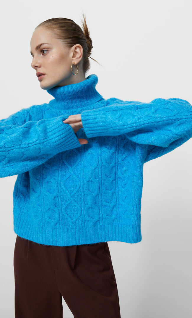 

Stradivarius Sweter Z Golfem I Warkoczowym Splotem Turkusowy L