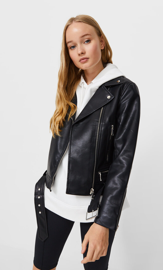 Stradivarius Halblange Bikerjacke Aus Kunstleder Schwarz S