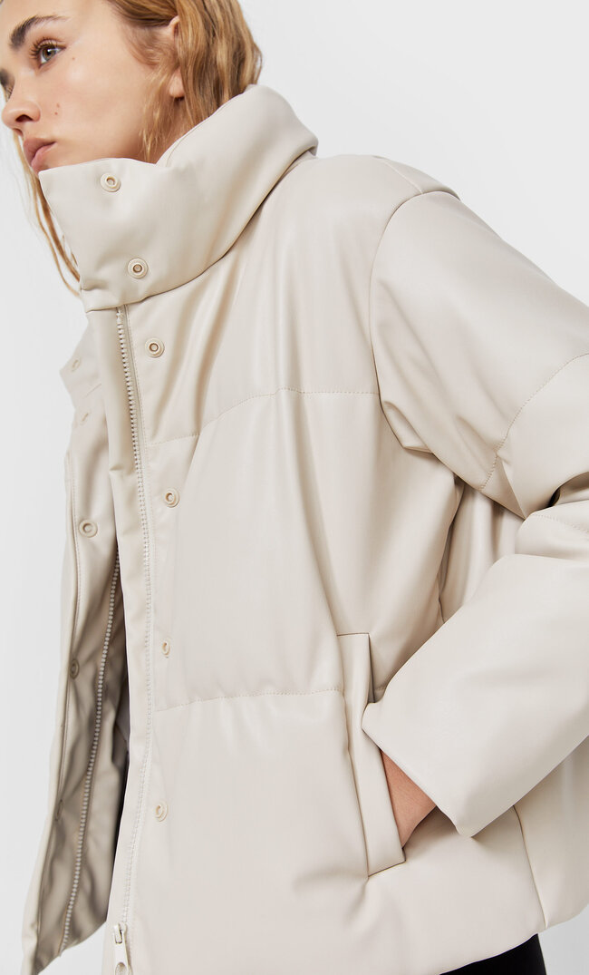 

Stradivarius Puffjacke Aus Kunstleder Ecru Xl