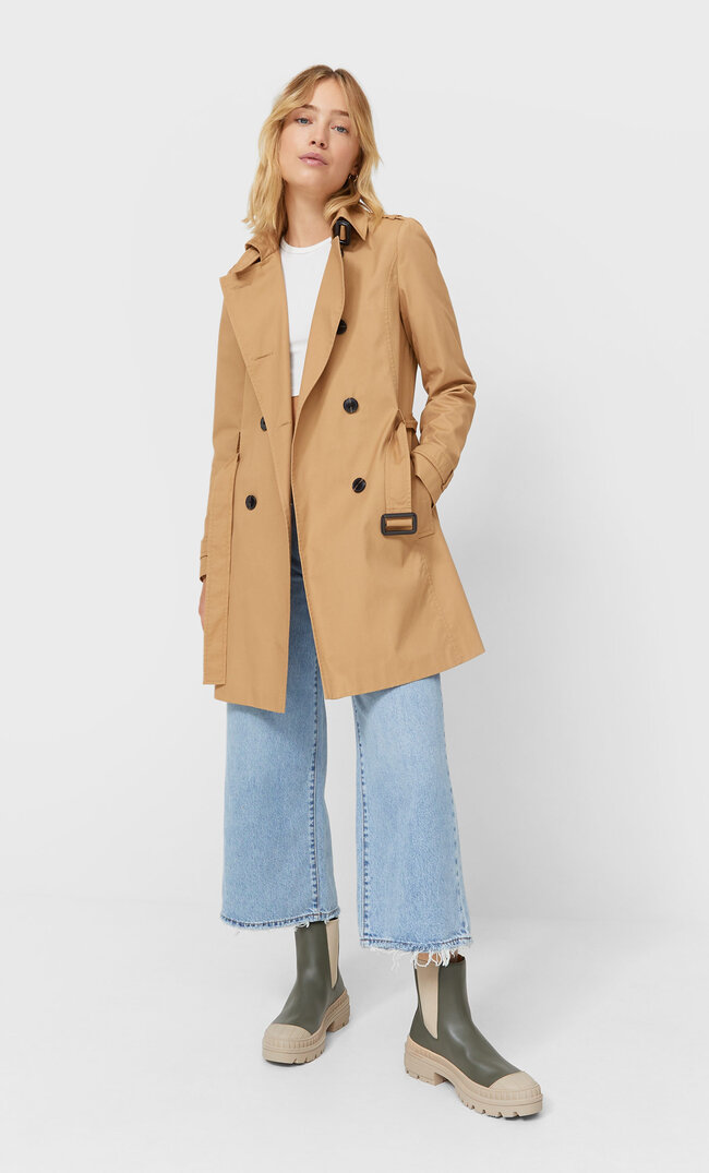 

Stradivarius Kurzer Trenchcoat Beige Xl