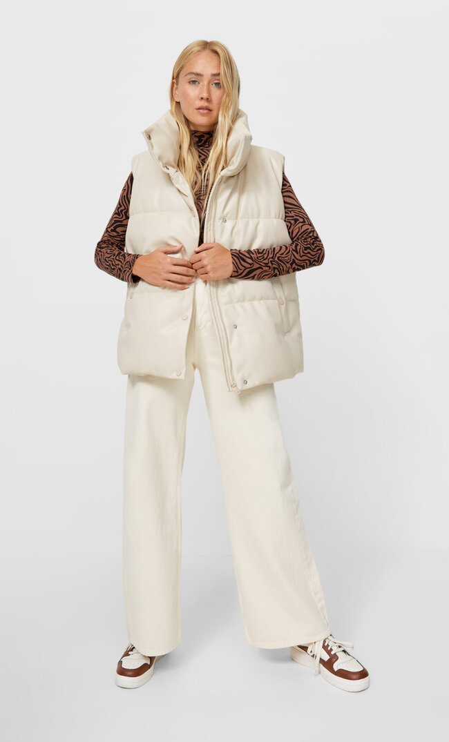 

Stradivarius Steppweste Aus Kunstleder Ecru Xs