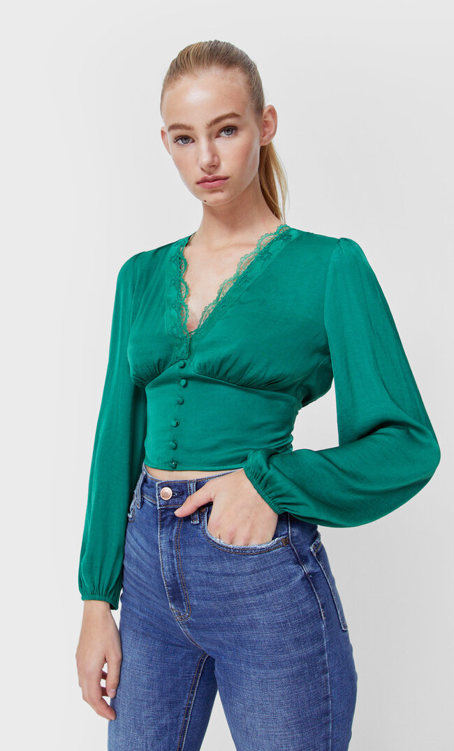 

Stradivarius Bluse Aus Satin Mit V-Ausschnitt Flaschengrün L