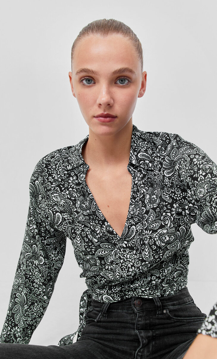 Blusa bailarina print | Stradivarius Ecuador