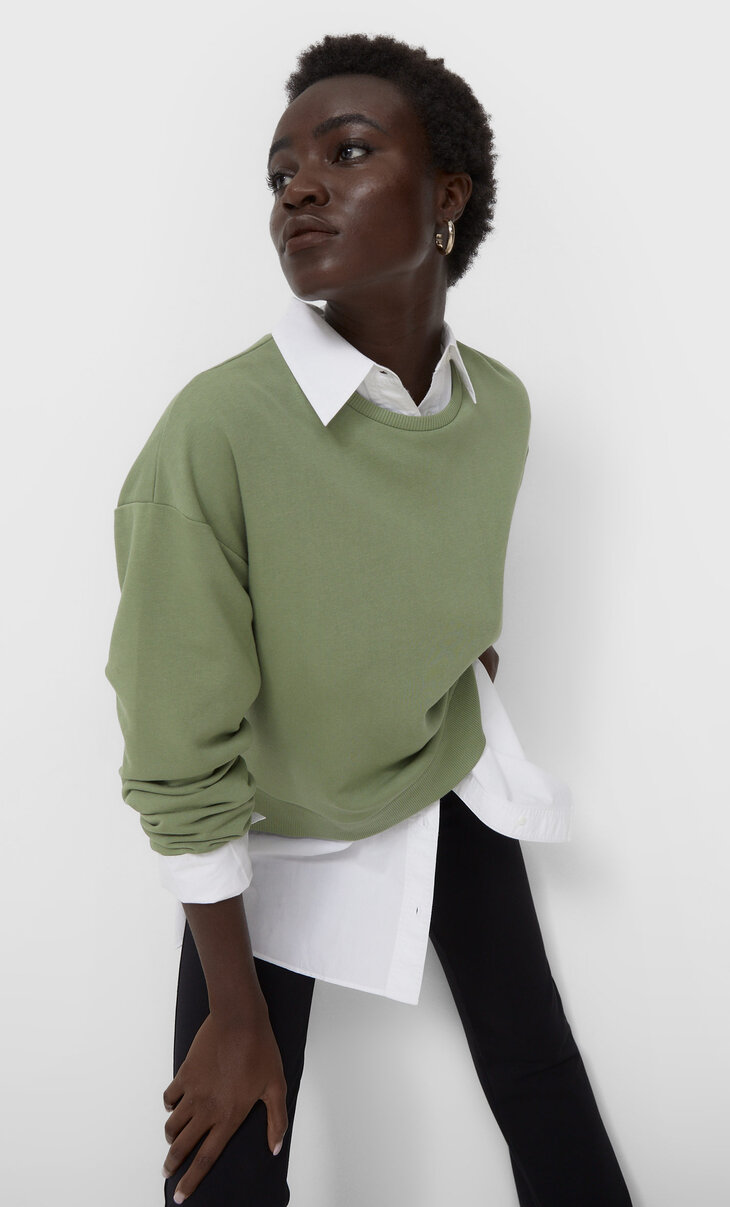Klasičen pulover s šivi