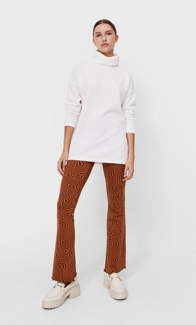 Stradivarius Miękki W Dotyku Golf Oversize Ecru M