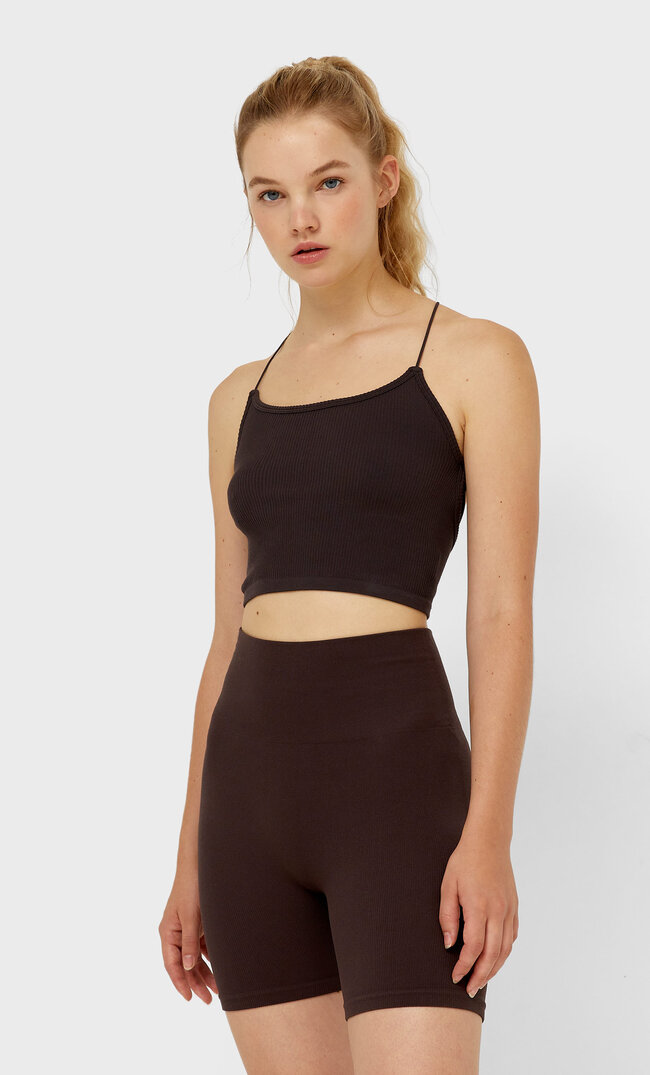 Stradivarius Nahtloses Top Mit Modischem Rücken Braun L