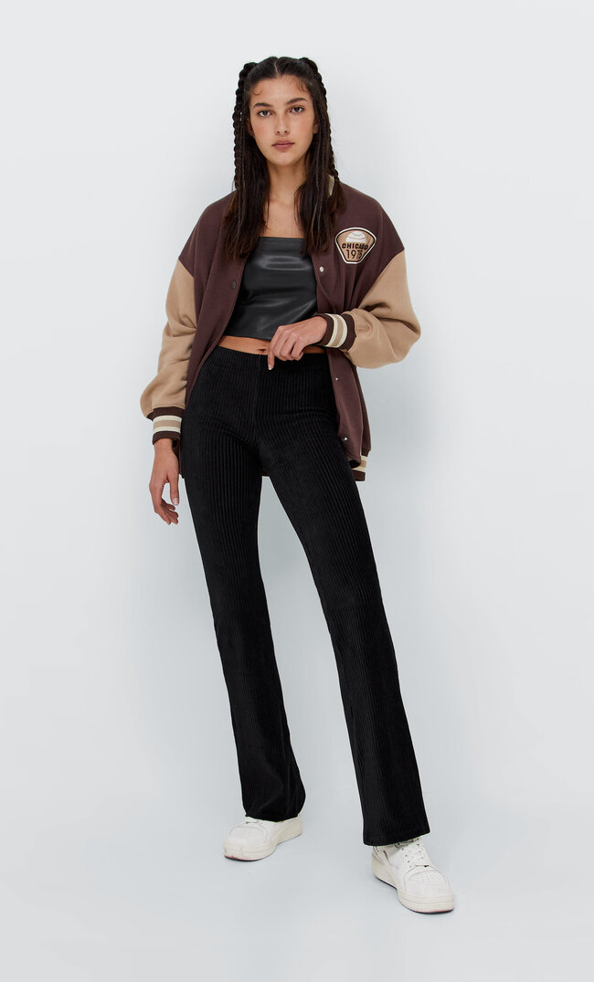 

Stradivarius Ausgestellte Leggins Aus Cord Schwarz Xl
