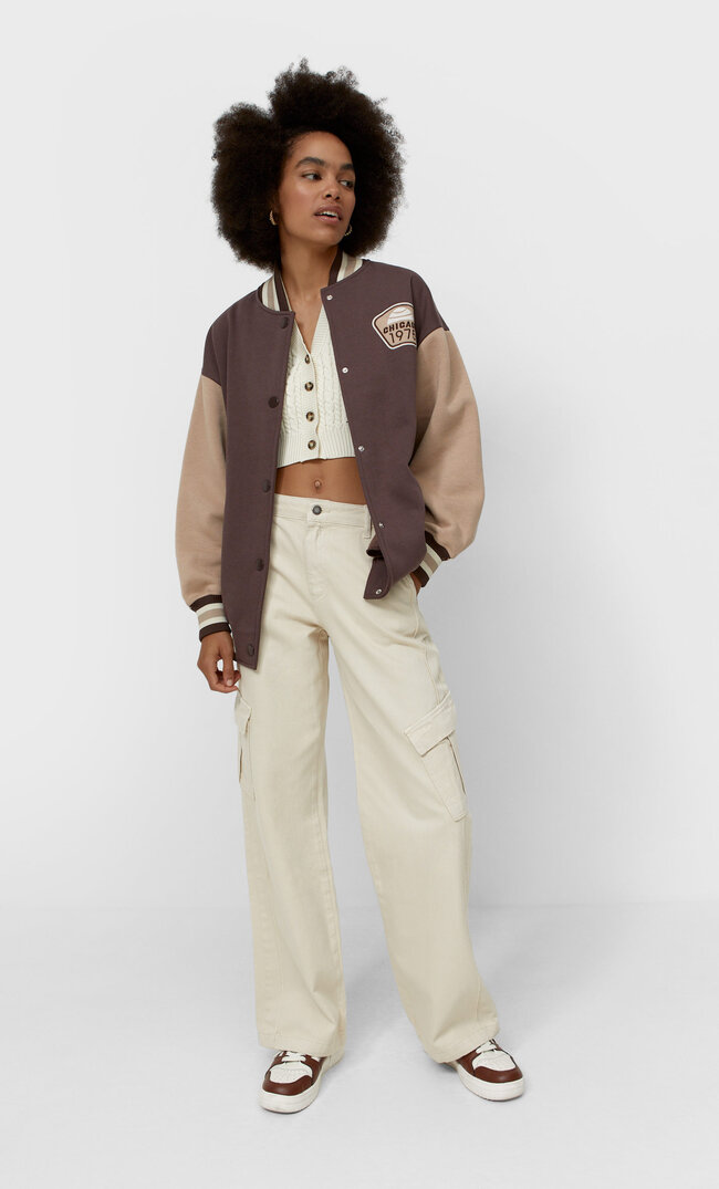 

Stradivarius Bowlingjacke Aus Plüsch Braun L