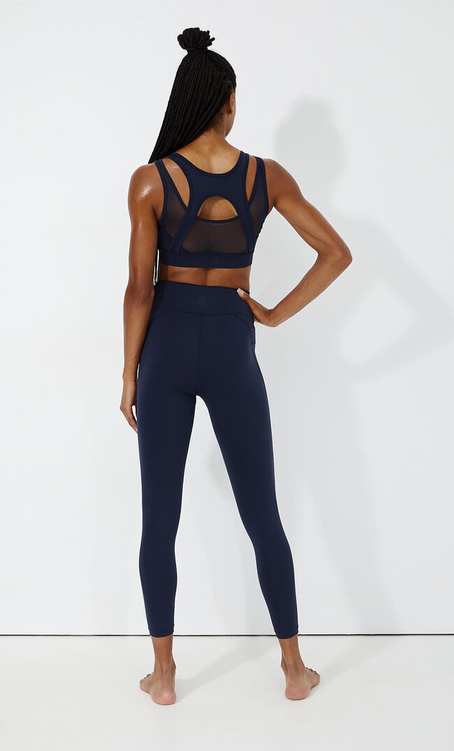 Stradivarius Figurformender Sport-Bh Marineblau Xl