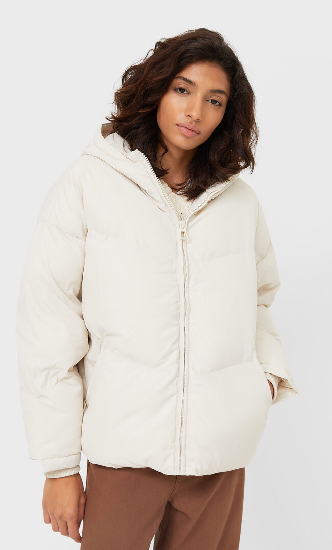 

Stradivarius Gesteppte Oversize Jacke Beige Xs