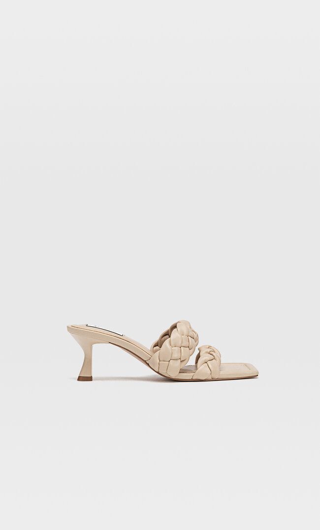 

Stradivarius Geflochtene Mules Mit Absatz Beige 36