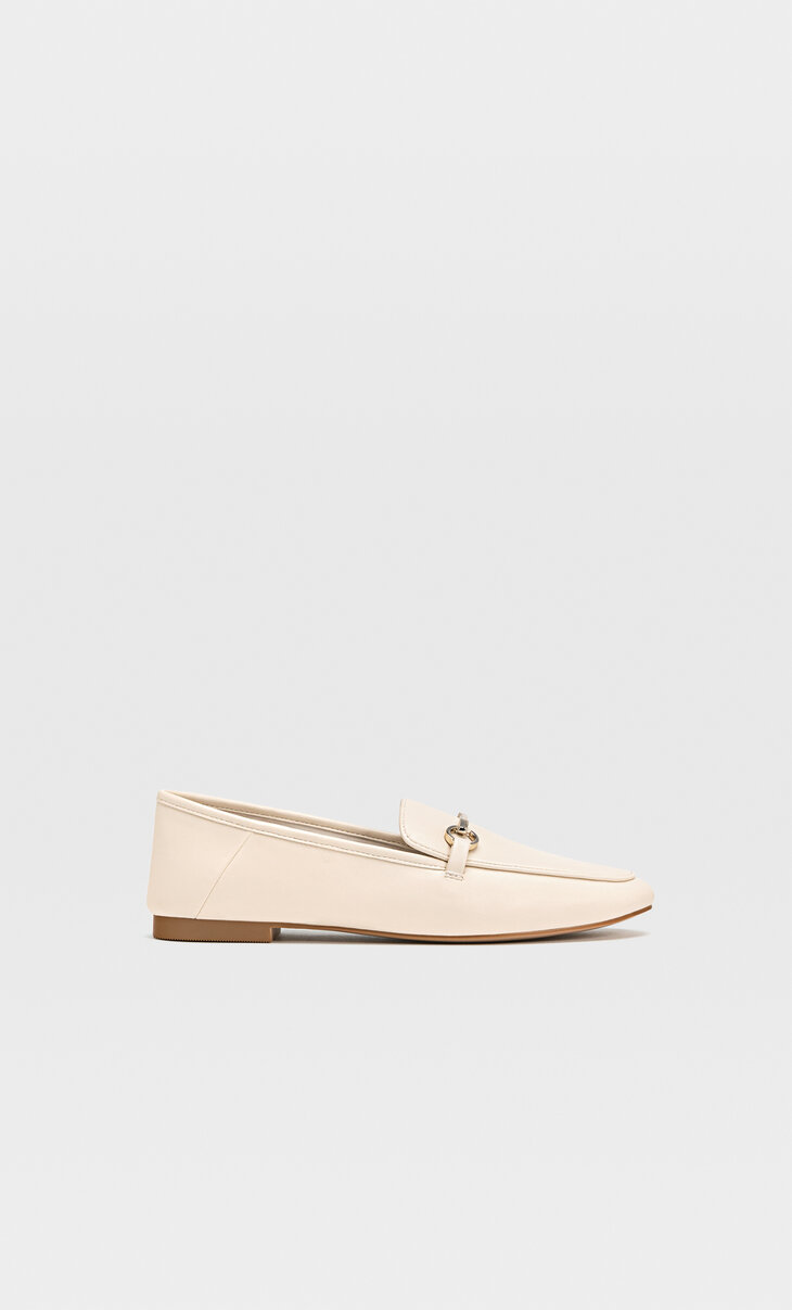 Soft ecru loafers with buckle detail