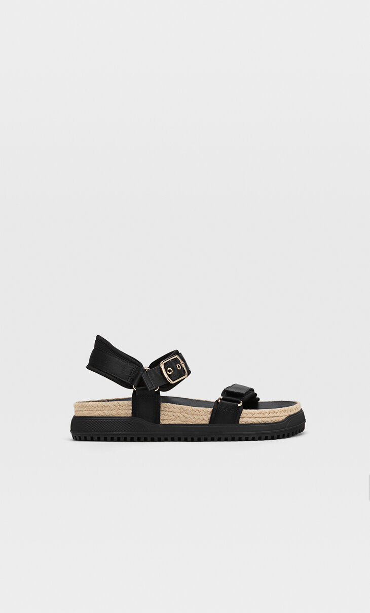 Flat jute sandals with buckle