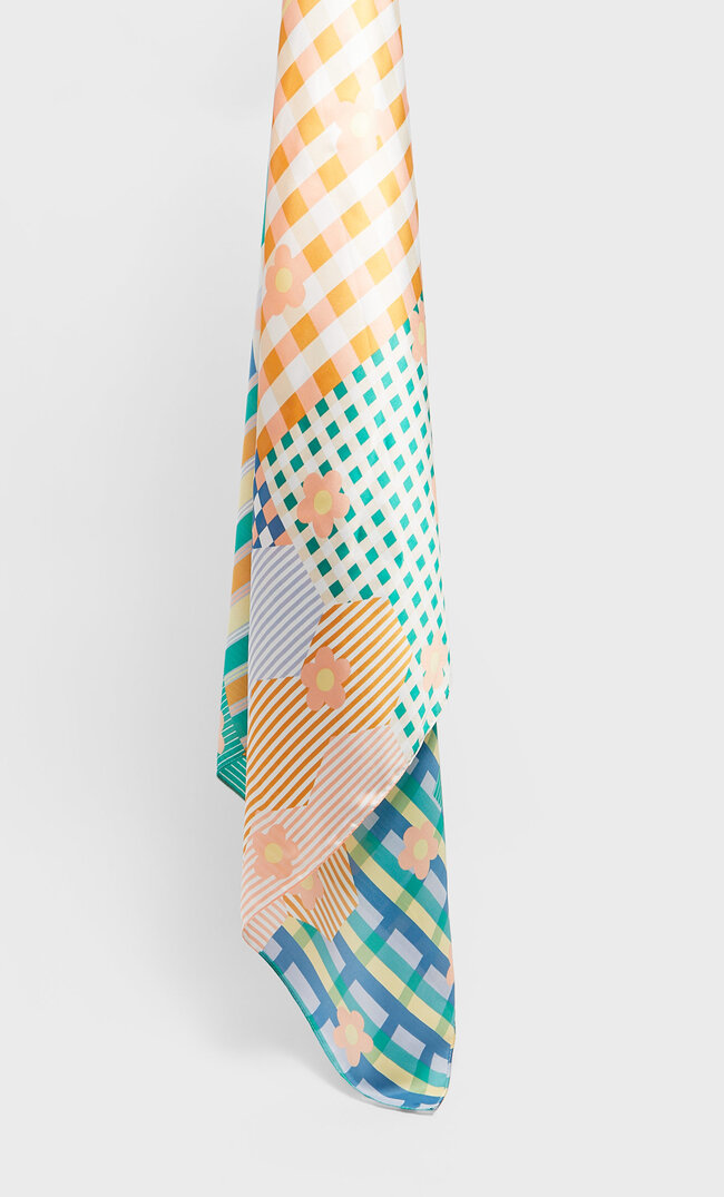 

Stradivarius Apaszka W Geometryczny Wzór Kobieta Żółty 103