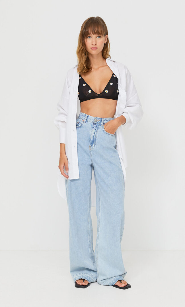 

Stradivarius Biustonosz Bralette Ze Stokrotką Kobieta Czarny S