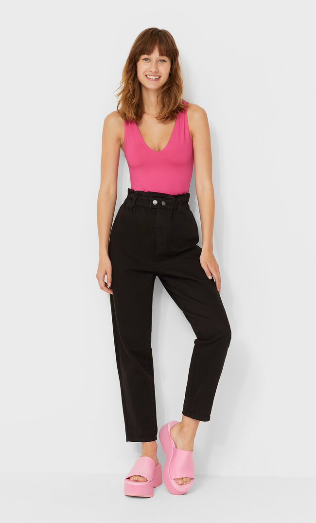 

Stradivarius Jeansy Baggy Z Diagonalu Kobieta Czarny Xs