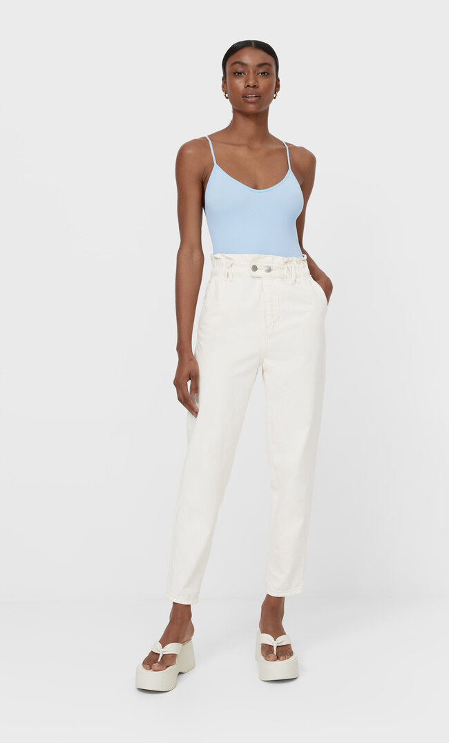 

Stradivarius Jeansy Baggy Z Diagonalu Kobieta Waniliowy Xs