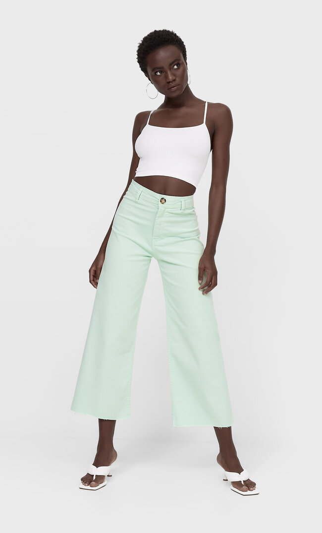 

Stradivarius Twill-Culotte Ohne Naht Pistaziengrün 44