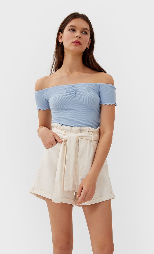 

Stradivarius Jeansowe Spodenki Baggy Kobieta Waniliowy L
