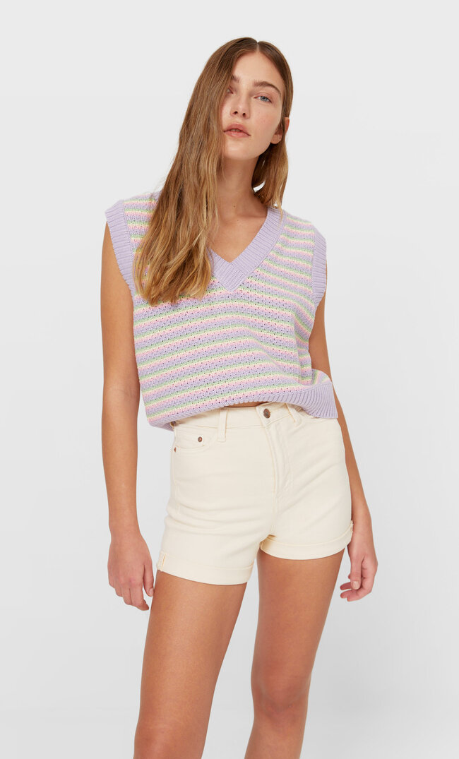 

Stradivarius Spodenki Mom Slim Fit Kobieta Waniliowy 38