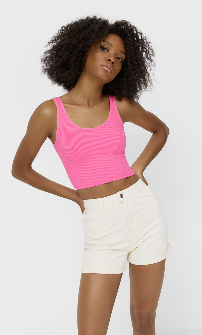 

Stradivarius Mom-Shorts Im Slim-Fit Vanille 40