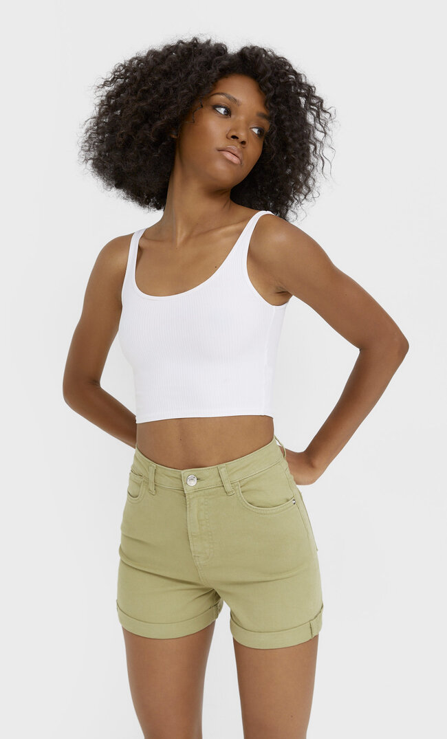 

Stradivarius Mom-Shorts Im Slim-Fit Grün 32