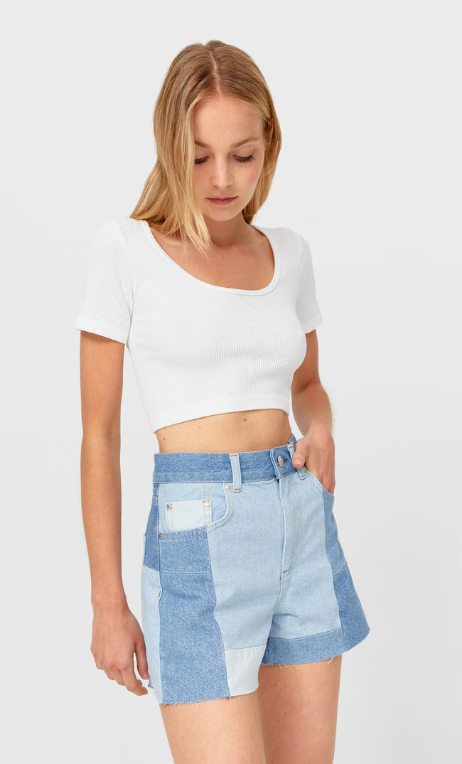 

Stradivarius Vintage-Shorts Mit Colour-Block Helles Denim 44