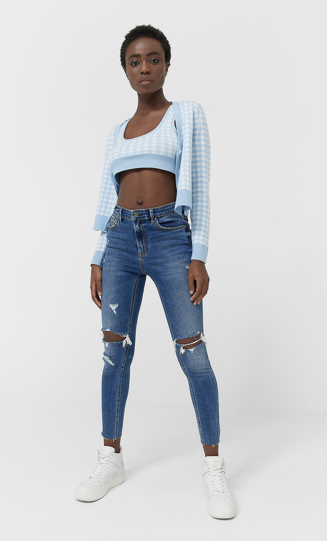 

Stradivarius Jeans Mit Hohem Bund Und Rissen Dunkel Verwaschen 32