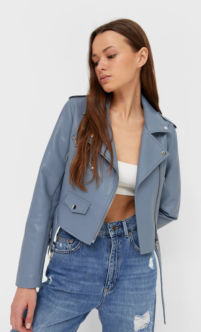 

Stradivarius Basic-Kunstlederjacke Mit Gürtel Himmelblau Xl