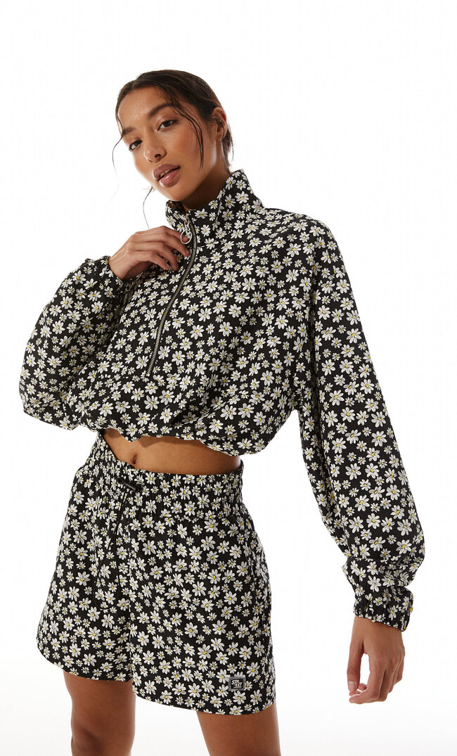 Stradivarius Funktionsjacke Mit Bauchtasche Und Margeritenprint Schwarz L