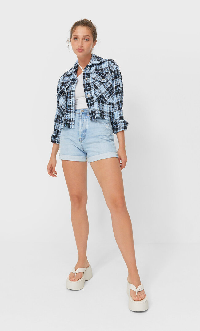 

Stradivarius Cropped-Hemdjacke Mit Karomuster Himmelblau M