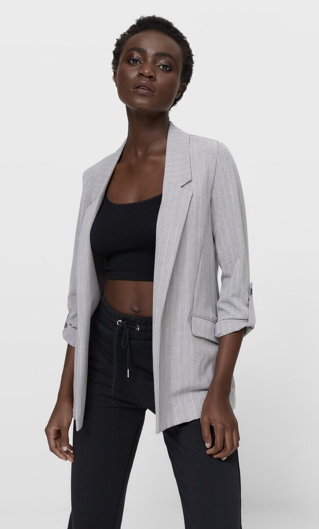 

Stradivarius Fließender Blazer Mit Streifen Grau Melange S