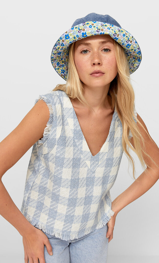 

Stradivarius Karierte Kurze Weste Himmelblau M