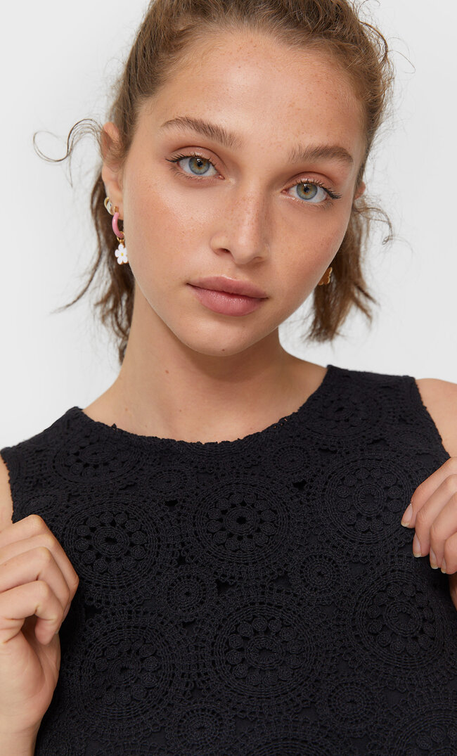 

Stradivarius Ärmelloses Häkel-Top Schwarz S